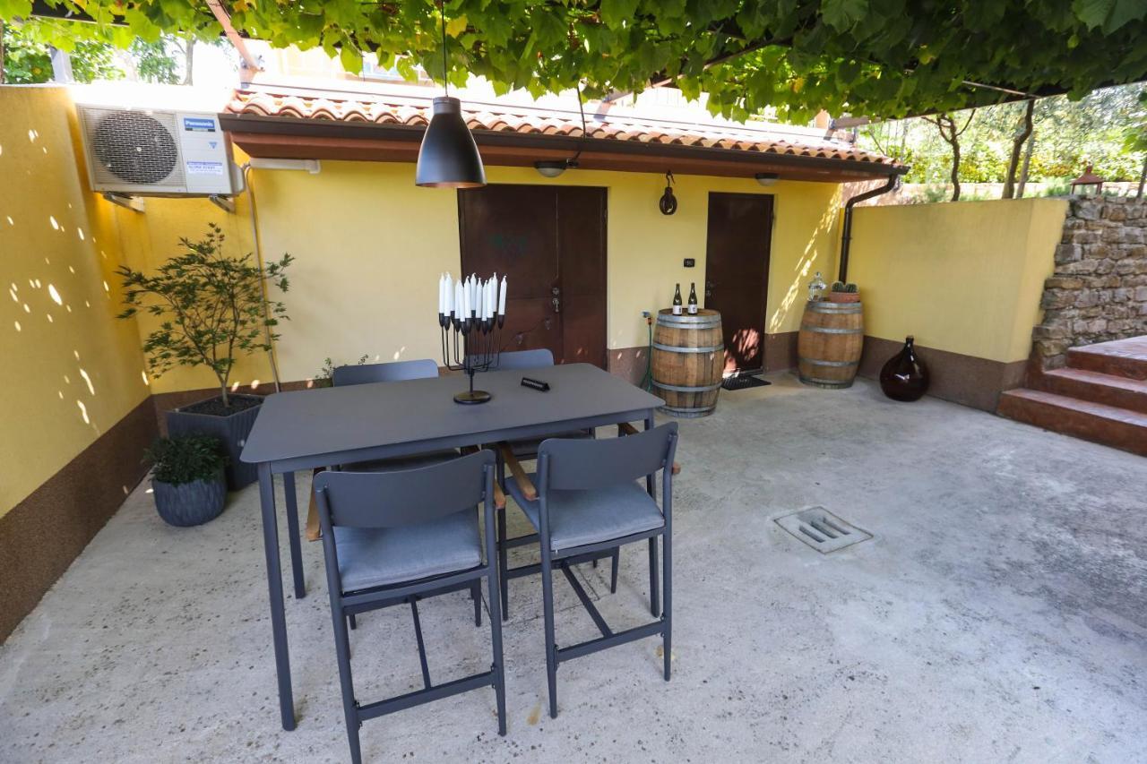 Hotel Healthy House Glamping Capodistria Esterno foto